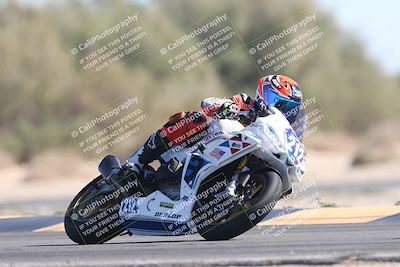 media/Nov-02-2025-CVMA (Sun) [[337aff29ab]]/Race 8-Formula Lightweight Twins Shootout/